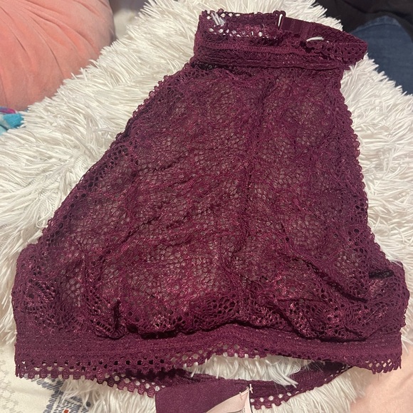 Victoria secret Brasier/Top (lingerie) Never Worn - Picture 1 of 6